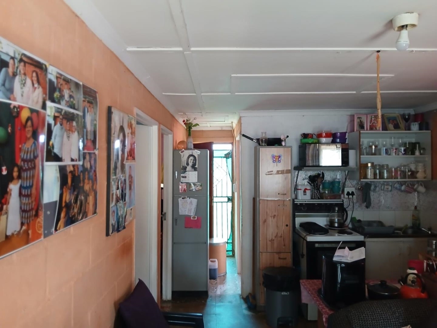 2 Bedroom Property for Sale in Dalvale Western Cape